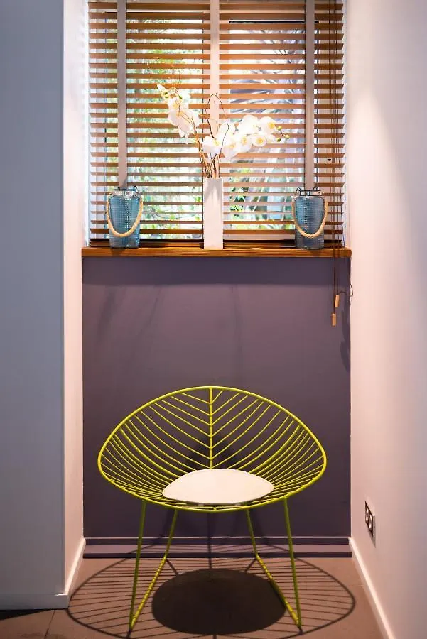 Hotel Riva Art & Spa Menton 4*,
